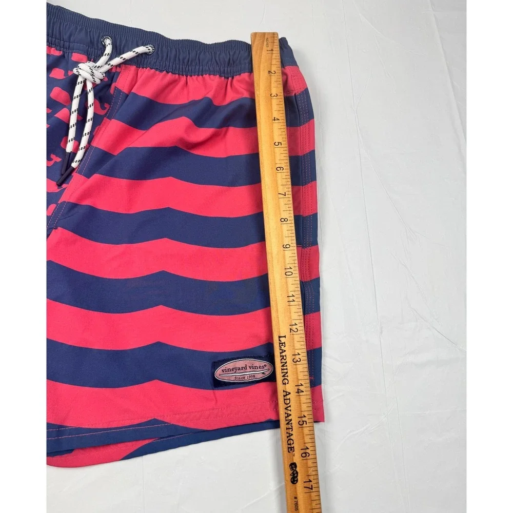 Vineyard Vines Swim Trunks XS Mens Red‎ Blue Flag Whale Stripe Beach Summer